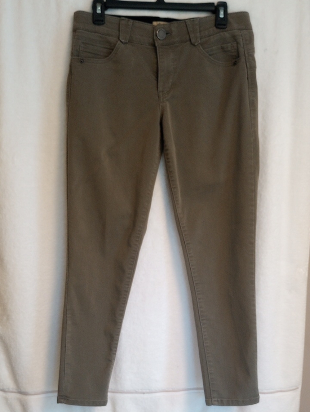 Democracy Ab Solution Technology Women's Olive Green Jeans - Size 8